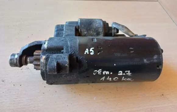 Audi A5 8T 8F Starter motor 059911021C