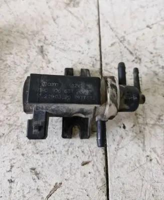 Audi A6 S6 C5 4B Turbo solenoid valve 1H0906627