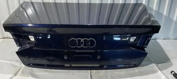 Audi A8 S8 D4 4H Tailgate/trunk/boot lid