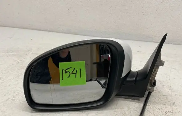 Skoda Fabia Mk2 (5J) Manual wing mirror 10385 124432