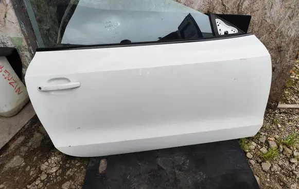 Door (2 Door Coupe)