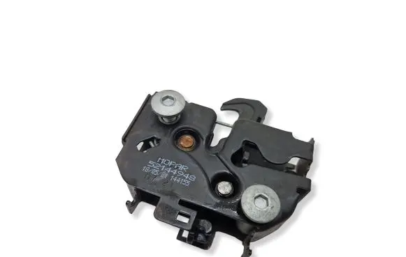 Jeep Renegade Engine bonnet/hood lock/catch 52144948 144155 0721