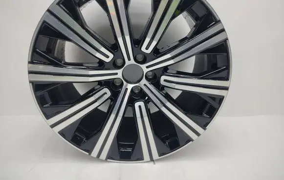 Volvo XC90 R20 alloy rim 31680217