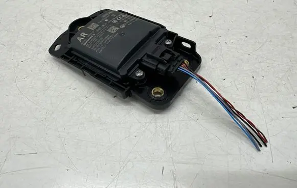 Nissan Leaf II (ZE1) Blind spot module 4135ASRR3B
