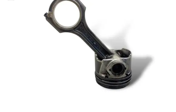 Hyundai i30 Piston with connecting rod D4FB