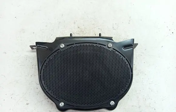 Ford Turneo Courier Rear door speaker 7U5T18808BA 1388 M5XUU