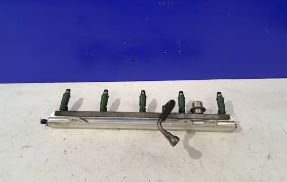 Fuel injectors set