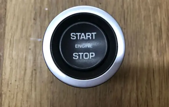 Land Rover Discovery 5 Engine start stop button switch GPLA14C376AB