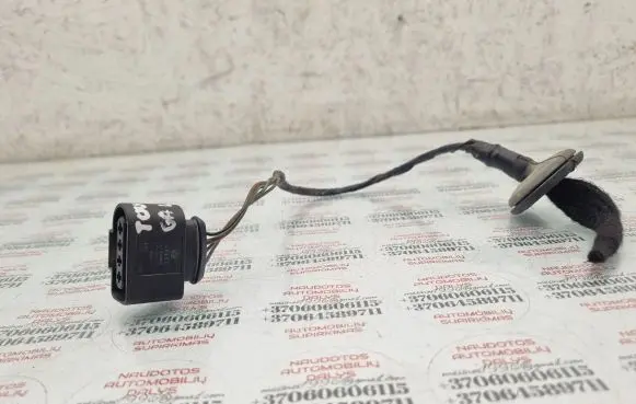 Volkswagen Touareg I Rear tail light wiring loom 1J0973724