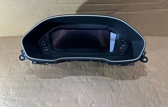 Audi Q3 F3 Speedometer (instrument cluster) 83A920700B A3C0315970001 1974135414