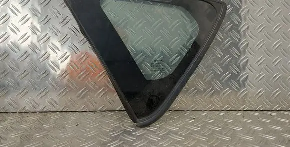 Toyota Auris E180 Rear side window 43R00048