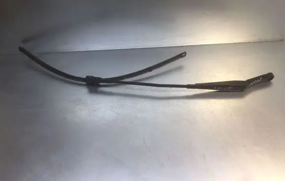 Volkswagen Golf Plus Windshield/front glass wiper blade 5M0955410