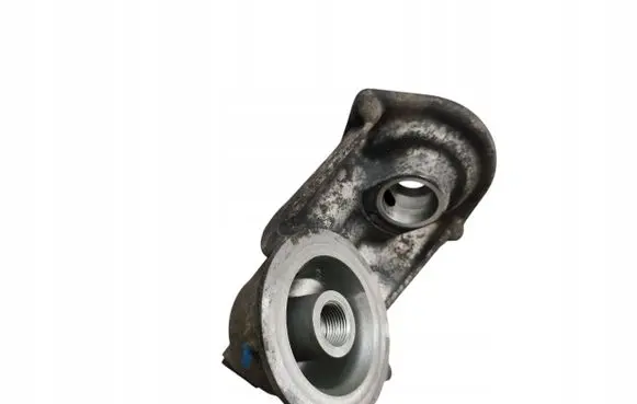 Volkswagen Polo VI Oil filter cover 074115417N