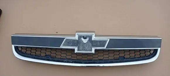 Chevrolet Captiva Front grill 96442718