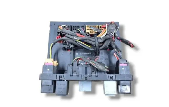 Volkswagen PASSAT B6 Comfort/convenience module F005V00660 3C0937049AH