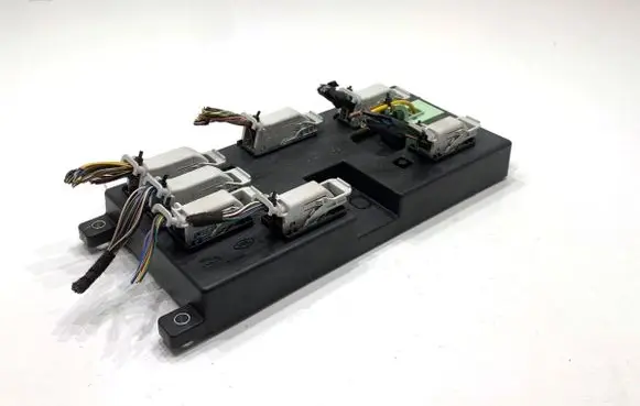 Jaguar F-Pace Central body control module GX7314F041AL