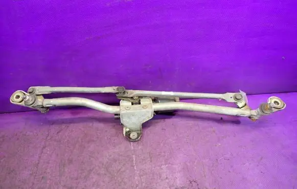 Audi A4 S4 B6 8E 8H Front wiper linkage and motor 8E1955119
