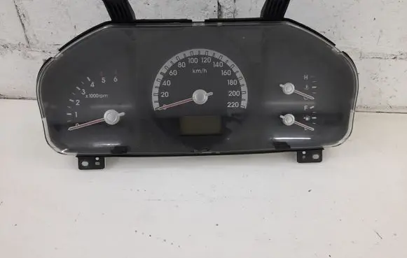 KIA Sportage Speedometer (instrument cluster) 940031F471