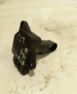 Toyota RAV 4 (XA30) Mass air flow meter 2220422010 1574002030