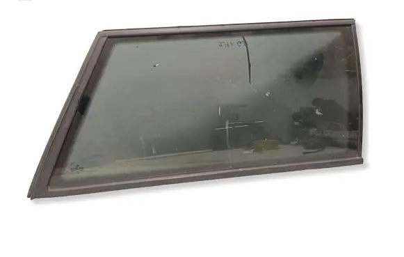 Volkswagen PASSAT B5 Rear side window AS2