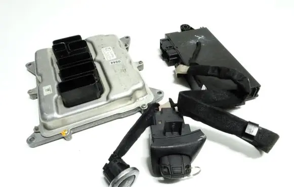 BMW X1 E84 Engine ECU kit and lock set 8631727 0261S10553 170381366