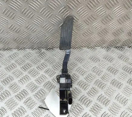 Isuzu D-Max Accelerator throttle pedal 8980677481 VN1988007911