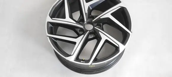 Audi Q6 e-tron R21 alloy rim 85H601025R