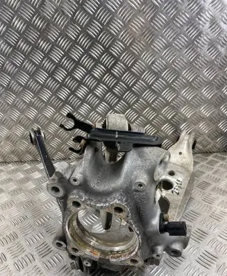 Audi A7 S7 4K8 Rear wheel hub 80A505459B