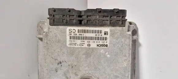 Opel Zafira A Engine control unit/module 09133269 28SA4222 0281010021