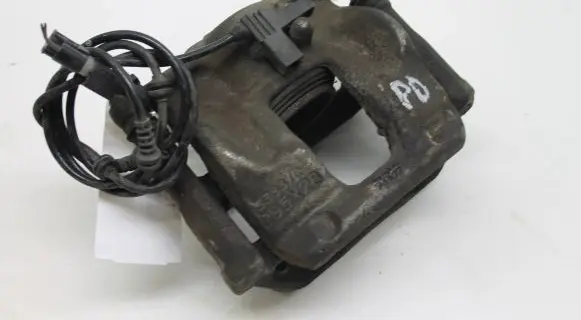 Mercedes-Benz B W246 W242 Front brake caliper A0004213881