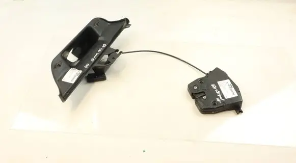 Tailgate/trunk/boot lock/catch/latch