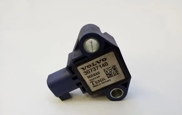 Volvo C70 Airbag deployment crash/impact sensor 30737140