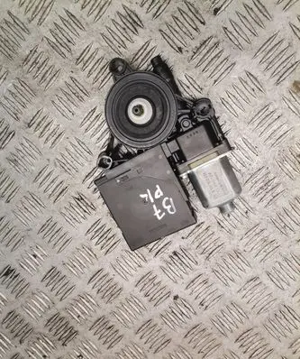 Volkswagen PASSAT B7 Front door window regulator motor 3aa959702a