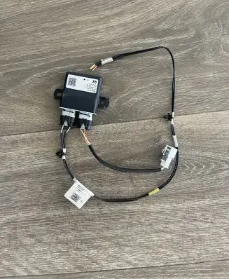 Nissan Qashqai Other devices 988568774R