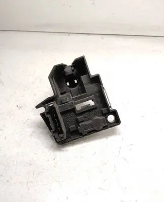 Audi A6 S6 C6 4F Tail light bulb cover holder 4F9945222A H21W 89037104