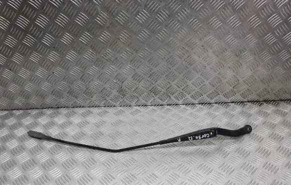 Opel Corsa D Front wiper blade arm