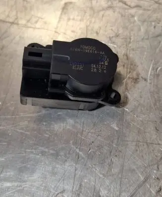 Ford Transit Custom Air flap motor/actuator AV6N19E616AA 041212 M1875