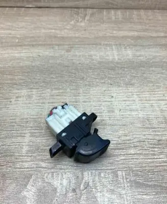 Mazda 6 Electric window control switch 3583D46 WithPlug