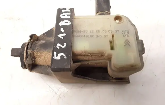Fuel tank cap lock motor