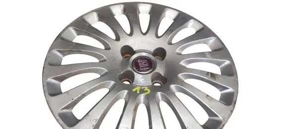 Fiat Grande Punto R15 wheel hub/cap/trim 7354881560
