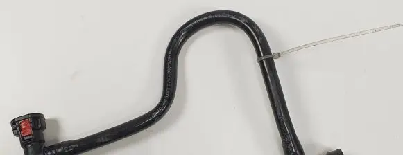 Ford Mondeo MK IV Gearbox oil cooler pipe/hose 8G91-7890-AC