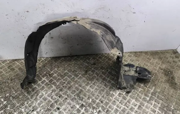 Toyota Prius (XW30) Front wheel arch liner splash guards 5387617071