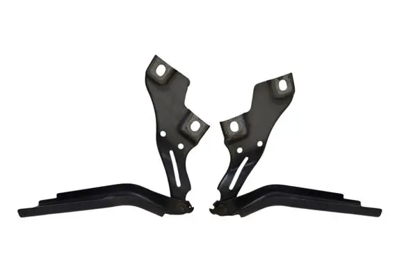 Engine bonnet/hood hinges