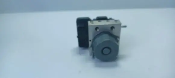 Mercedes-Benz A W176 ABS Pump A0004313700