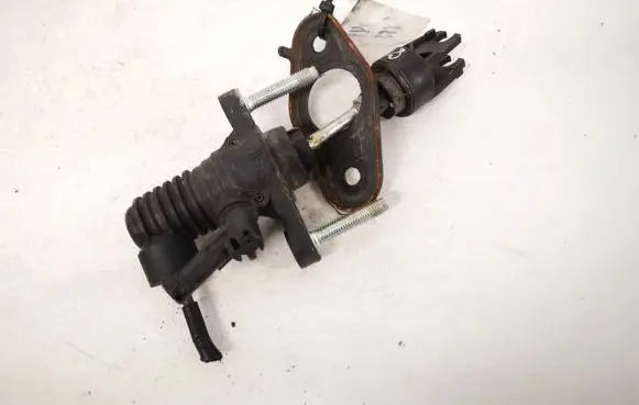 Toyota RAV 4 (XA30) Clutch master cylinder 0809290391
