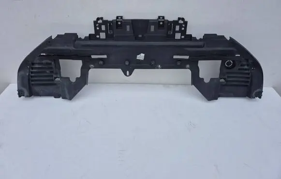 Peugeot 508 Front bumper skid plate/under tray 9675692880
