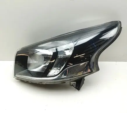 Opel Vivaro Headlight/headlamp 260608149R