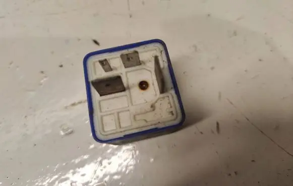 Audi A4 S4 B6 8E 8H Other relay 899587000