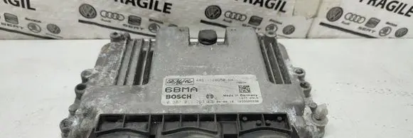 Ford Focus Engine control unit/module 4M5112A650NA 1039S06938 0281011263
