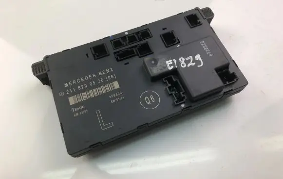 Mercedes-Benz E W211 Other control units/modules 2118200526
